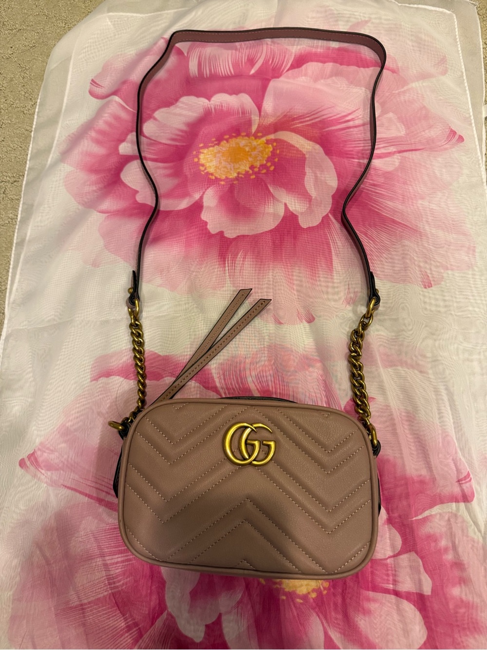 Quilted Crossbody Bag in Taupe